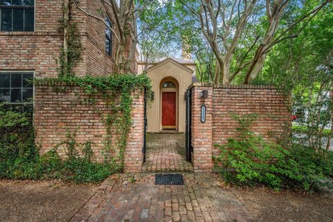 Tiny photo for 2219 Dickey Place, Houston, TX 77019 (MLS # 34881868)