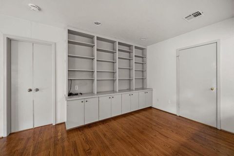 Tiny photo for 2219 Dickey Place, Houston, TX 77019 (MLS # 34881868)