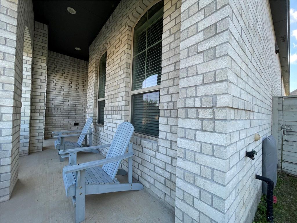 Photo of 4334 Hemlock Grove Lane, Manvel, TX 77578 (MLS # 6471892)