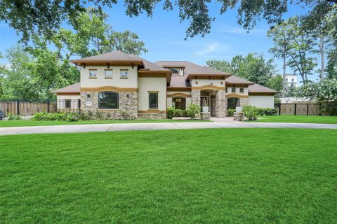Photo of 9120 Kenilworth Street, Houston, TX 77024 (MLS # 22771028)