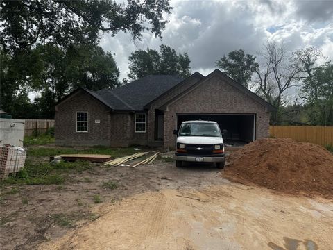 Photo of 2635 County Road 769c, Brazoria, TX 77422 (MLS # 87639740)