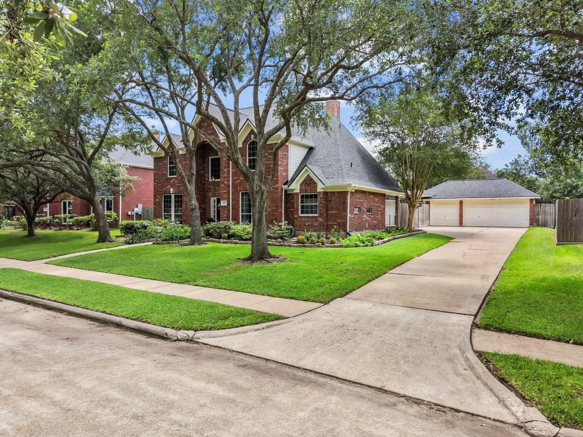 1810 Stonecreek Circle