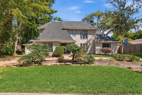 Homes For Sale - 3435 Sandy Forks Drive<br/> Kingwood, TX 77339