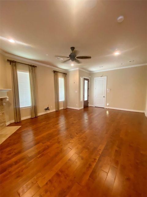 Photo of 1306 Dian Street, Houston, TX 77008 (MLS # 90105204)