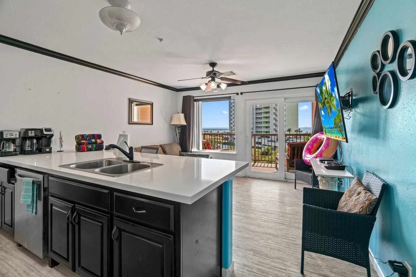 9520 Seawall Boulevard 332