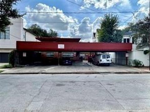 Photo of 1411 Indiana Street #5, Houston, TX 77006 (MLS # 21944490)