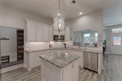 Photo of 756 Holly Springs Drive, Conroe, TX 77302 (MLS # 13312995)