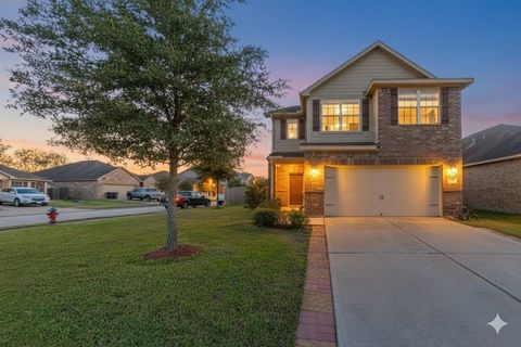 Photo of 511 Oporto Path, Crosby, TX 77532 (MLS # 73636626)