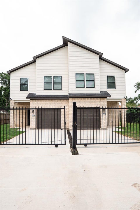 Photo of 6713 Mariosa Street, Houston, TX 77028 (MLS # 70633899)