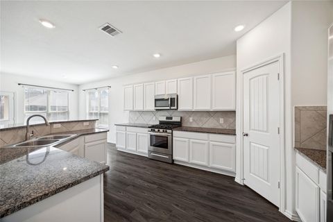 Tiny photo for 9310 Victoria Valley Court, Houston, TX 77365 (MLS # 10131414)