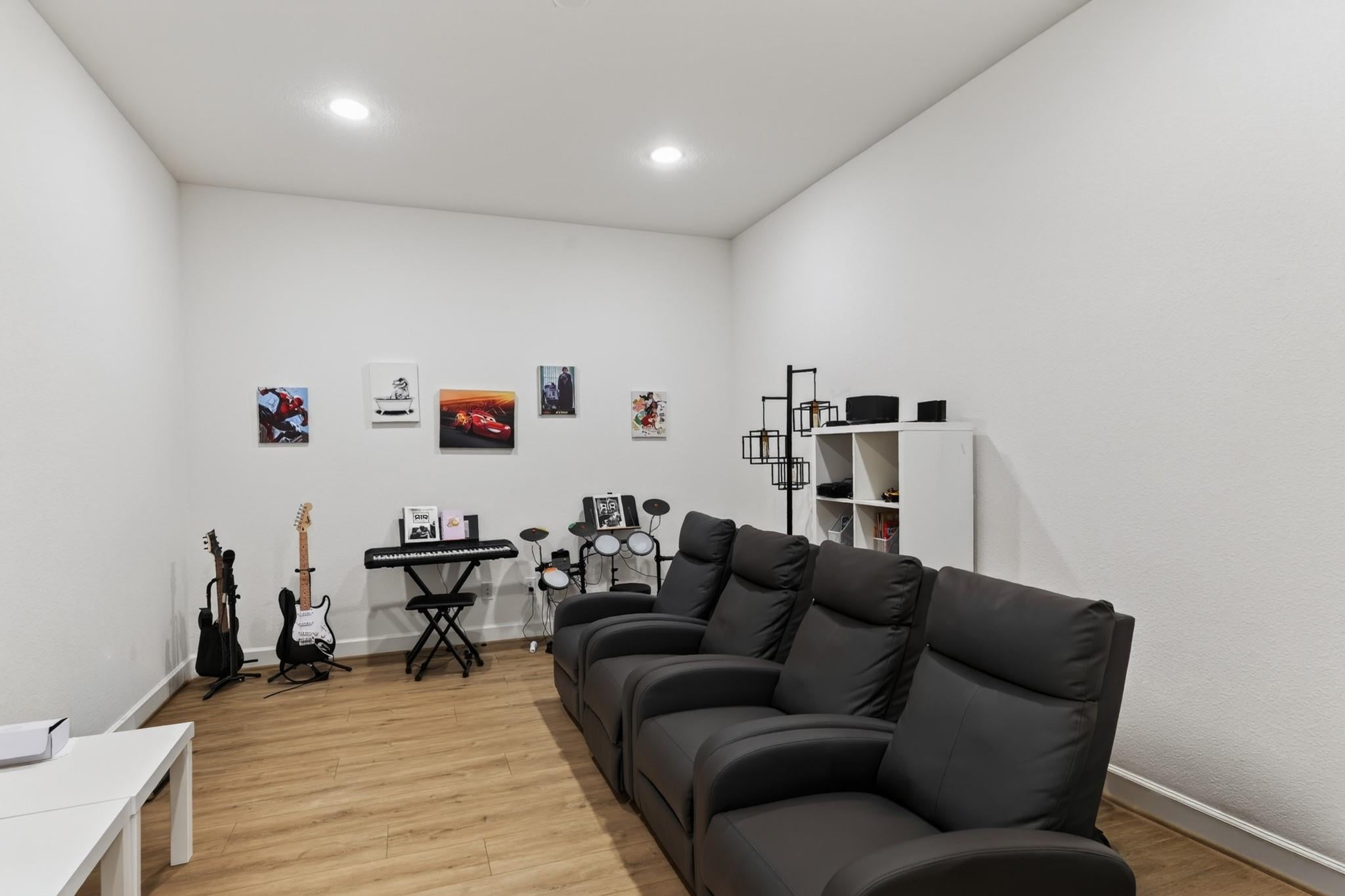 413 Brackendale Court