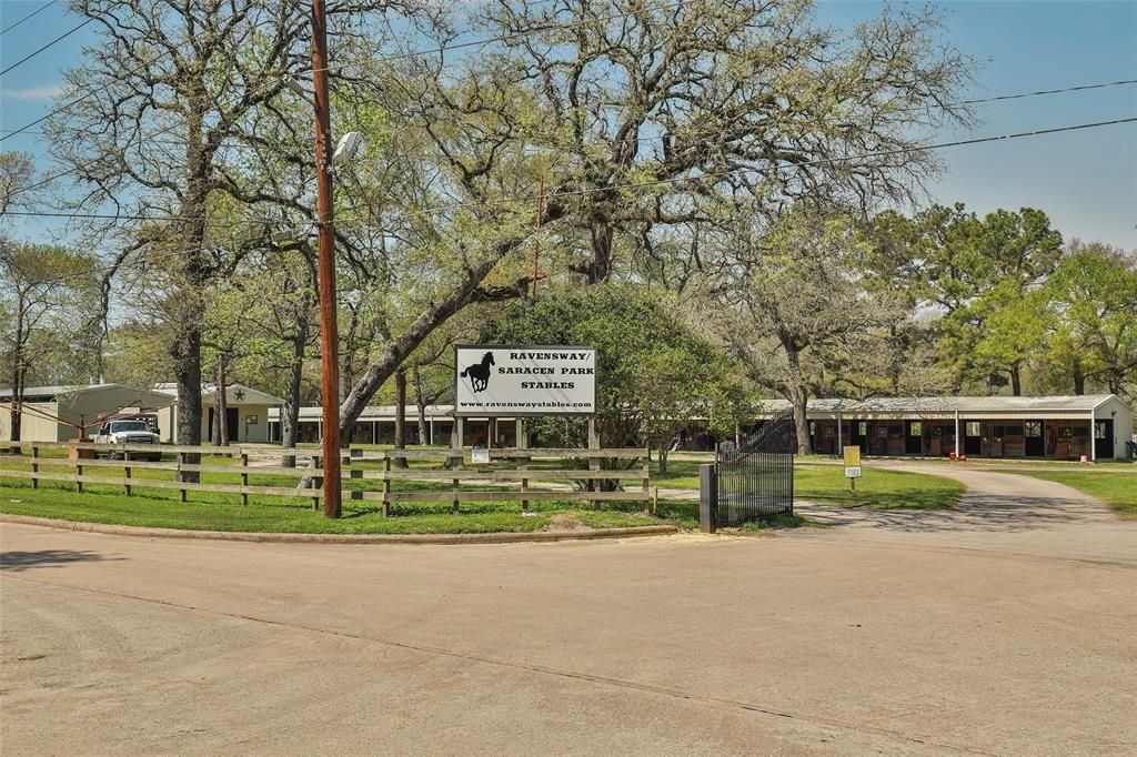 Photo of 12443 Texas Army Trail, Cypress, TX 77429 (MLS # 36324277)
