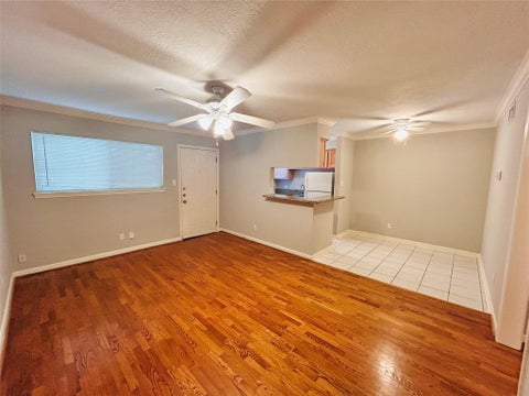 Photo of 2201 Driscoll Street #4, Houston, TX 77019 (MLS # 68959707)