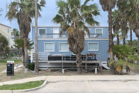 Photo of 2615 Gulf Boulevard SW #SW, South Padre Island, TX 78597 (MLS # 8544803)