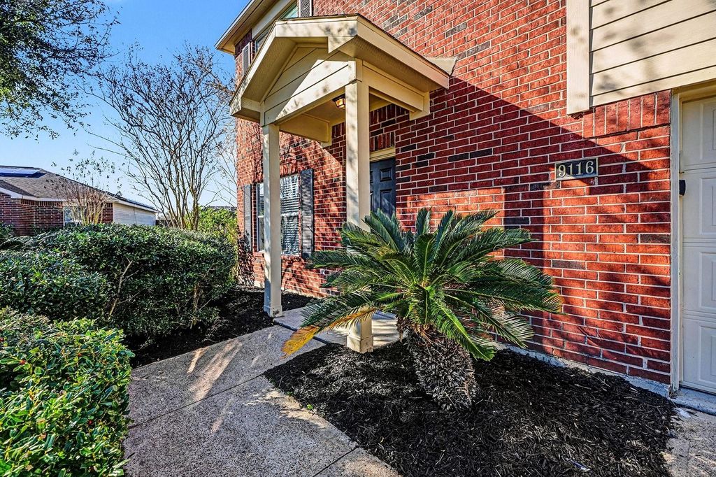 Photo of 9116 Dolphin Circle, Texas City, TX 77591 (MLS # 4185165)