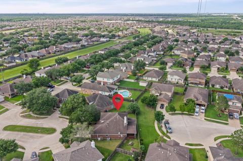 Tiny photo for 3202 Thebes Court, Missouri City, TX 77459 (MLS # 50589317)