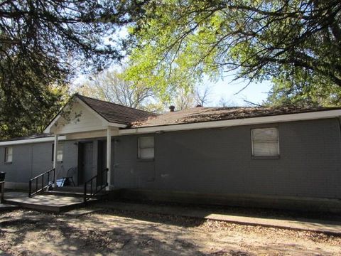 Photo of 505 13th Street, Huntsville, TX 77340 (MLS # 61839677)