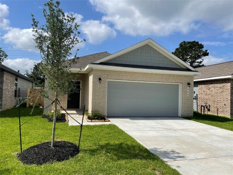 Photo of 946 Redinger Ridge Drive, Huffman, TX 77336 (MLS # 68512321)