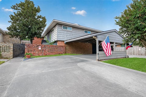 Photo of 4727 Merwin Street #A, Houston, TX 77027 (MLS # 95190184)