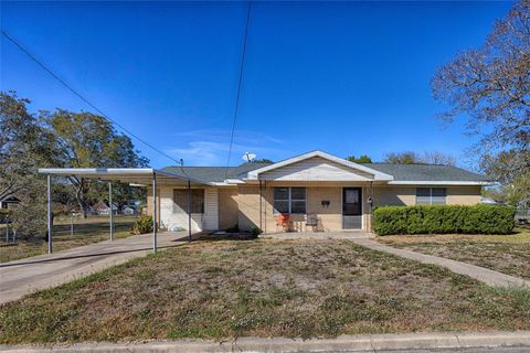 Photo of 507 South Street, Schulenburg, TX 78956 (MLS # 49669310)