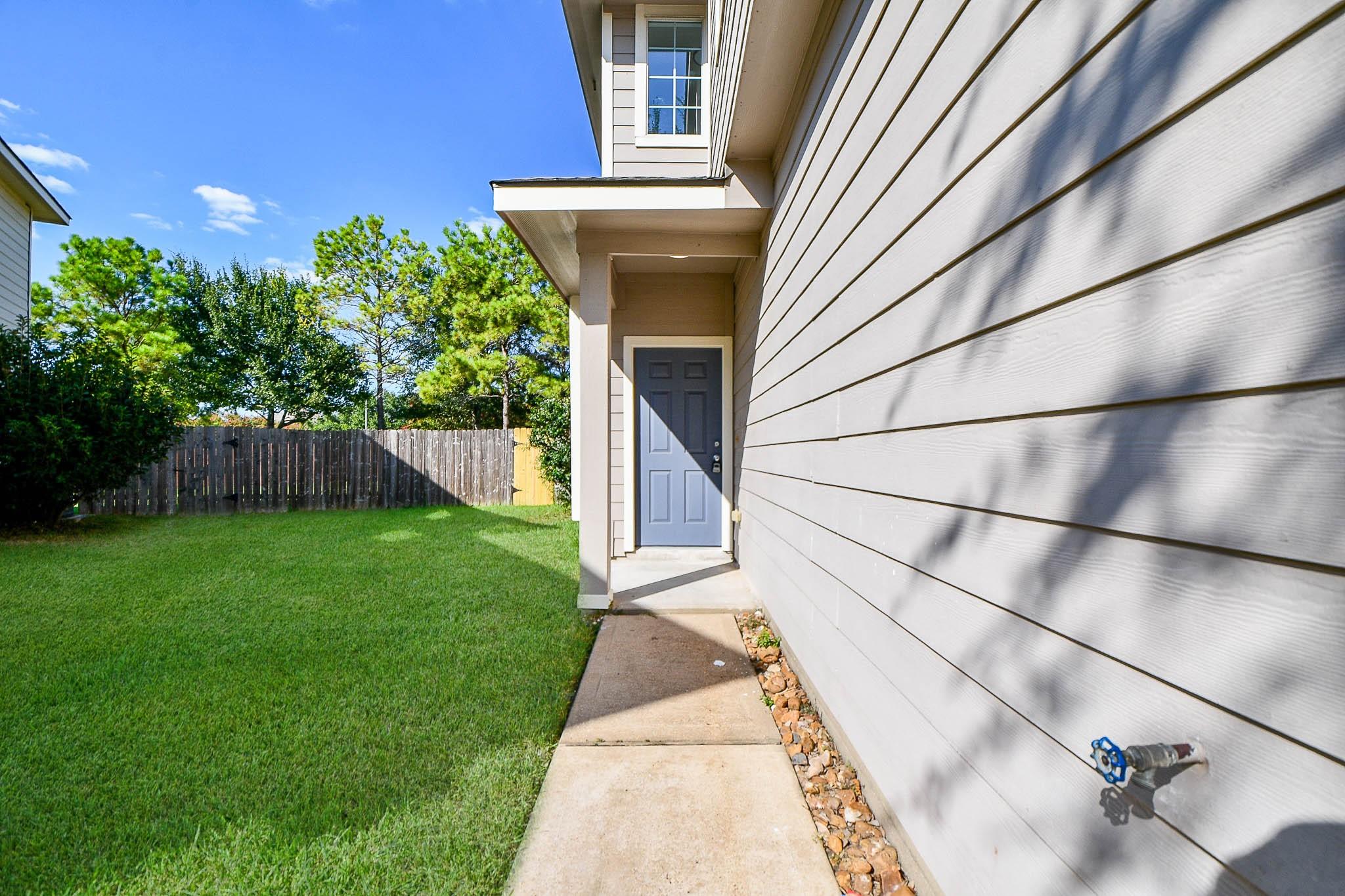 5607 Stonecloud Lane