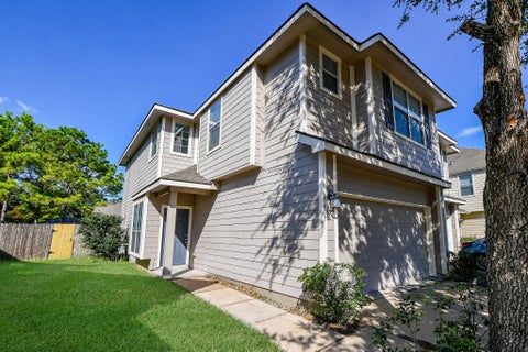 Photo of 5607 Stonecloud Lane, Katy, TX 77494 (MLS # 7291375)