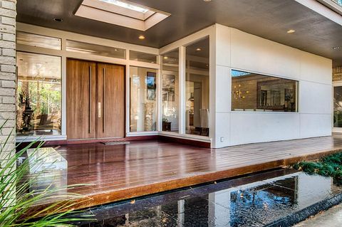 Photo of 11535 Green Oaks Drive, Piney Point Village, TX 77024 (MLS # 36683433)