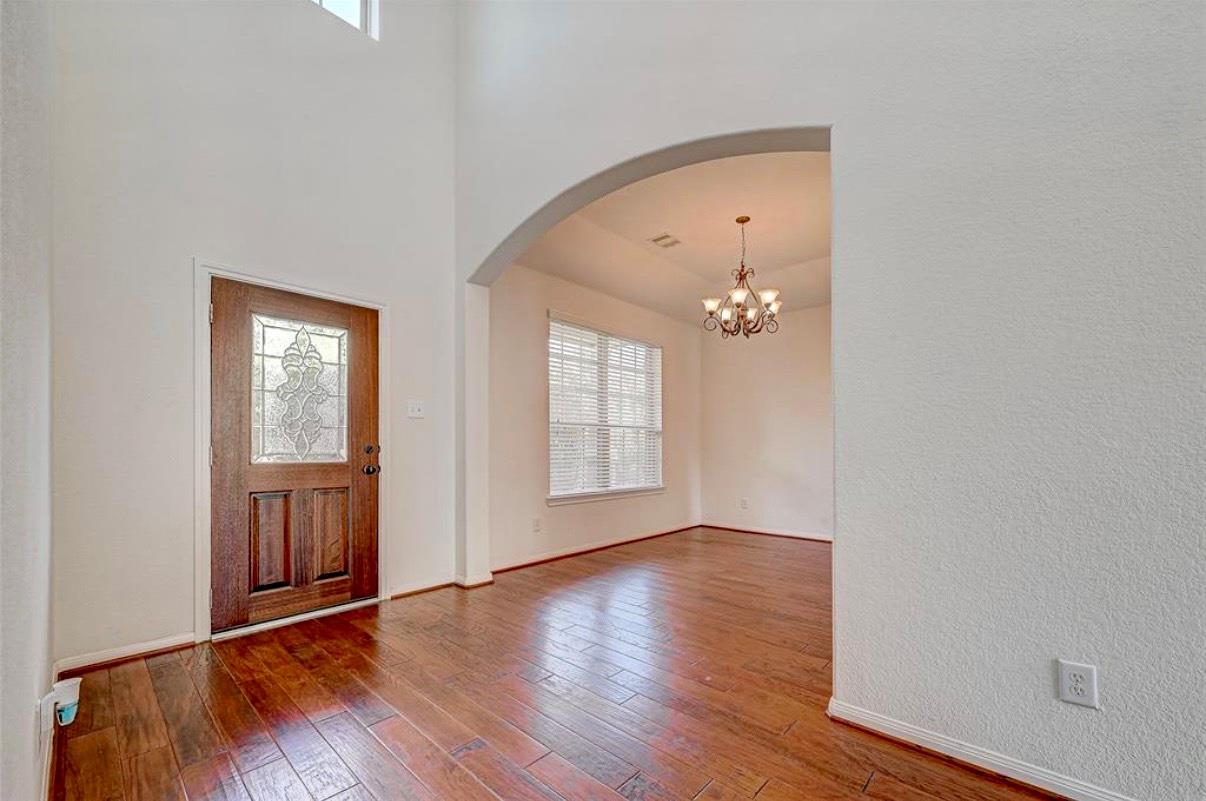 11 Sagamore Ridge Place