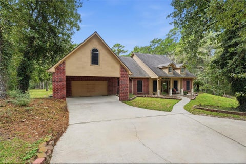 Photo of 19427 Sapphire Circle, Magnolia, TX 77355 (MLS # 36287839)