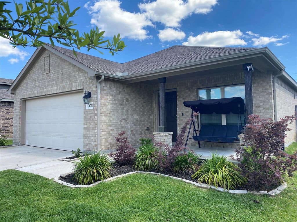 Photo of 20710 Southern Woods Drive, New Caney, TX 77357 (MLS # 10386941)