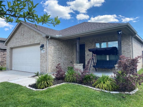 Photo of 20710 Southern Woods Drive, New Caney, TX 77357 (MLS # 10386941)