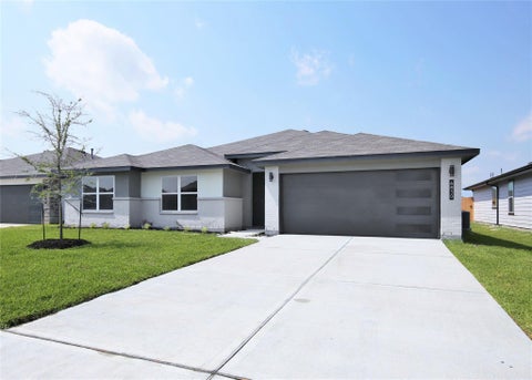 Photo of 6830 Dell Vista, Rosenberg, TX 77469 (MLS # 5756576)