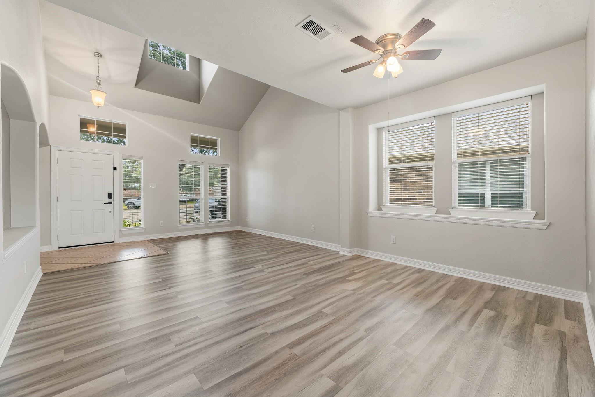 18543 Royal Mist Lane