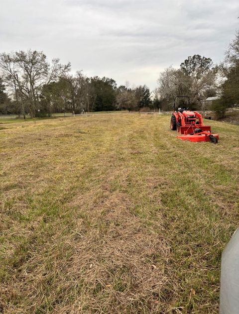 16195 Marsh Rd Road Hamshire TX 77622