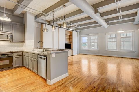 Photo of 1120 Texas Street #9C, Houston, TX 77002 (MLS # 46465583)