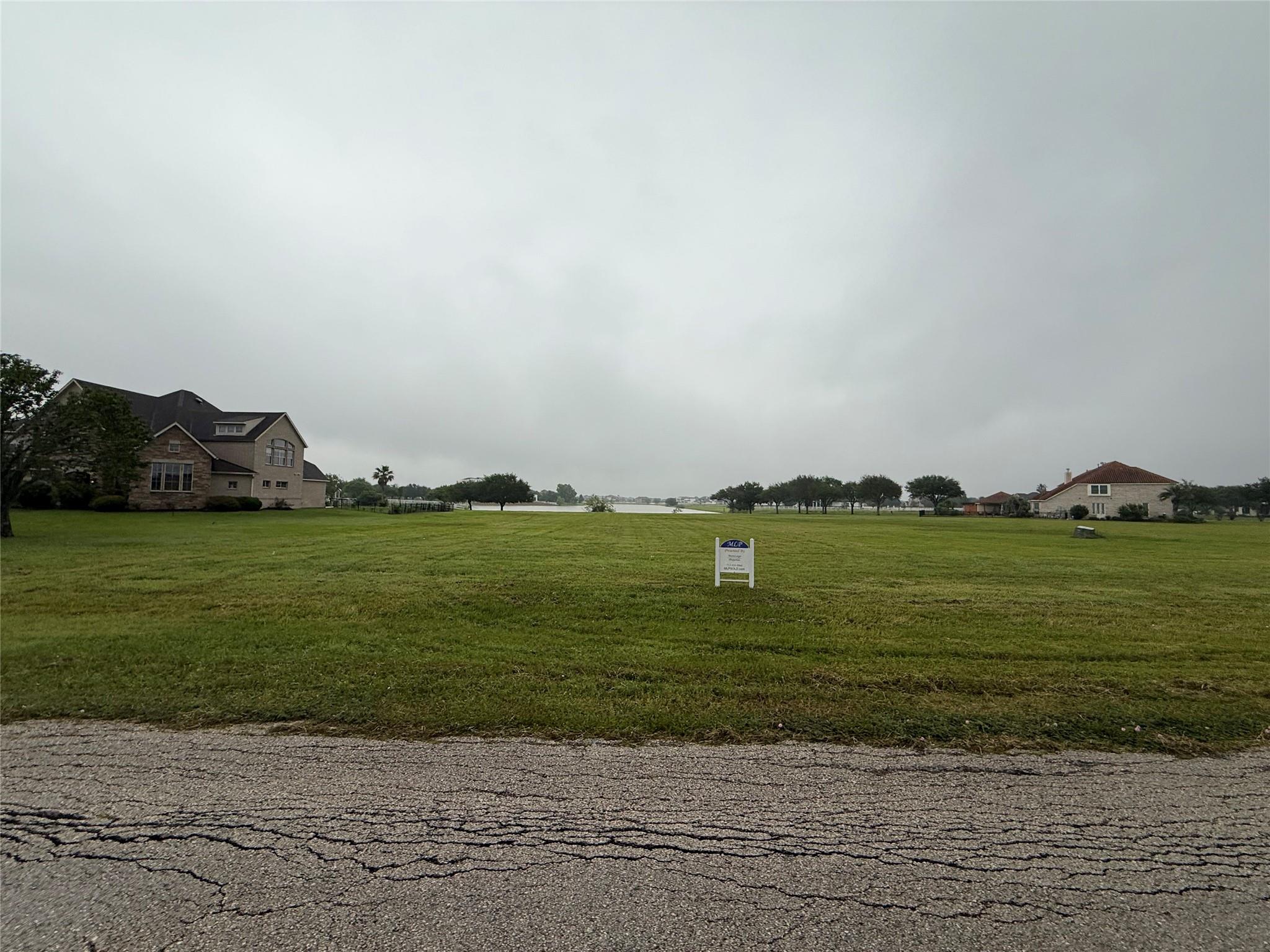 6035 Blackberry Cove Lane