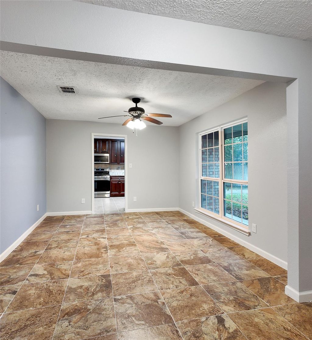 Photo of 813 Glen Hollow Court, Conroe, TX 77385 (MLS # 70681926)