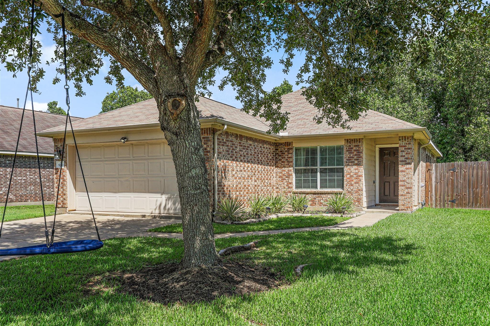 9210 Creekside Drive
