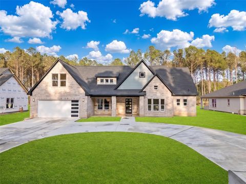 Photo of 3035 Coast Dr, Dayton, TX 77535 (MLS # 20788813)