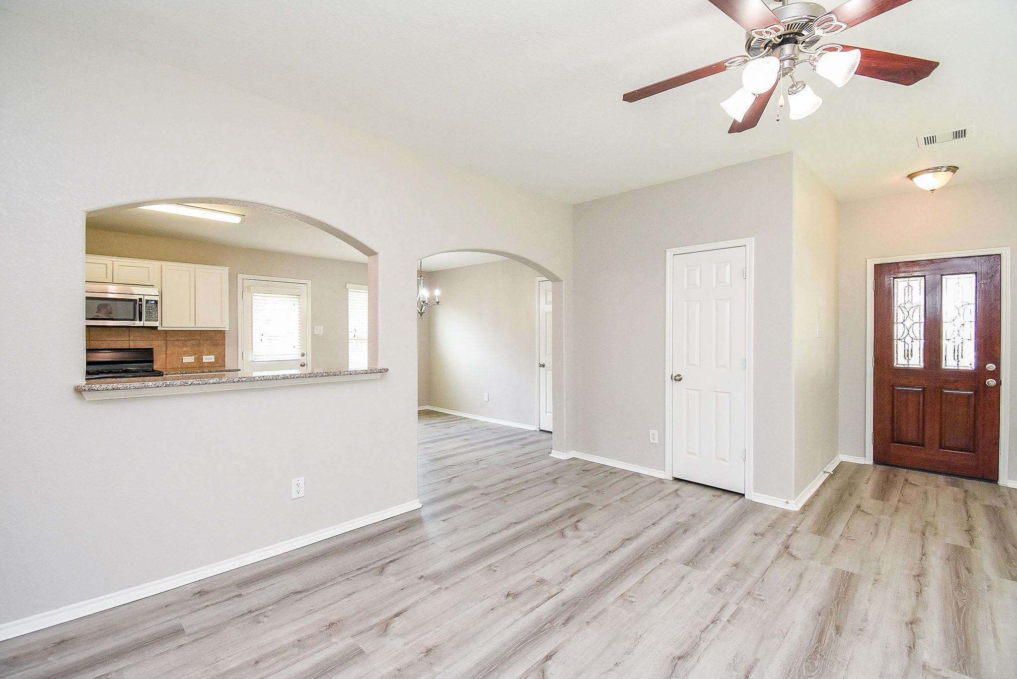 22427 Bellow Glen Drive