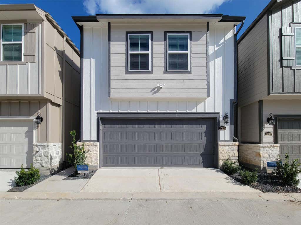 Photo of 17105 White Acer Way, Houston, TX 77084 (MLS # 97728557)
