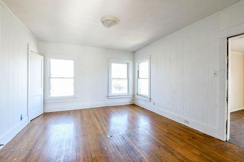 Tiny photo for 2407 Prospect Street, Houston, TX 77004 (MLS # 19535303)