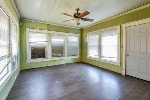 Tiny photo for 2407 Prospect Street, Houston, TX 77004 (MLS # 19535303)