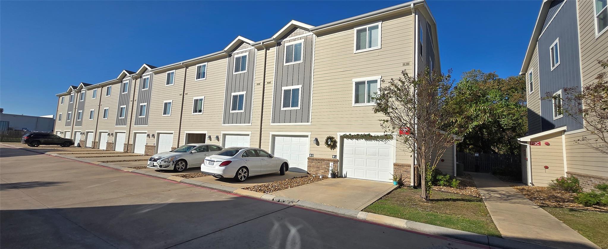 21155 Gosling Road 49