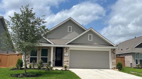 Photo of 5227 Lake Trout Lane, Baytown, TX 77521 (MLS # 61487875)