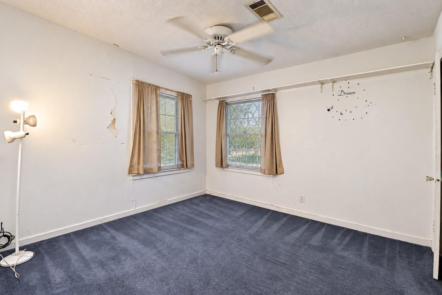 1303 Lake Road