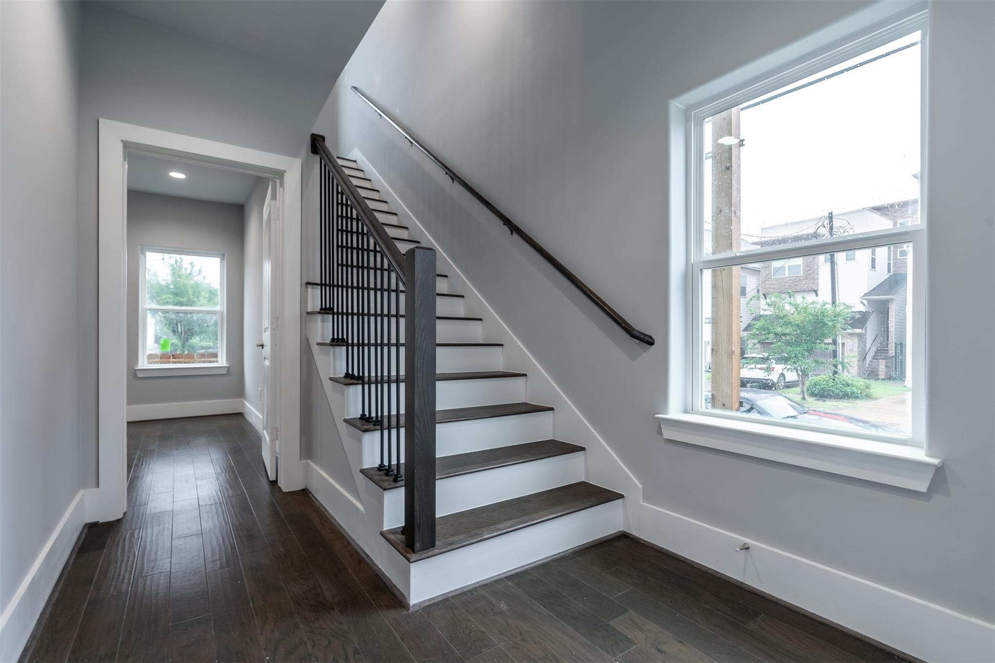 1541 W 22nd Street