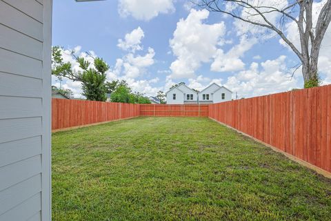 Tiny photo for 7413 Charlie Street, Houston, TX 77088 (MLS # 74487839)