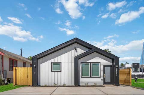 Photo of 7809 Queen Street #B, Houston, TX 77028 (MLS # 84482283)
