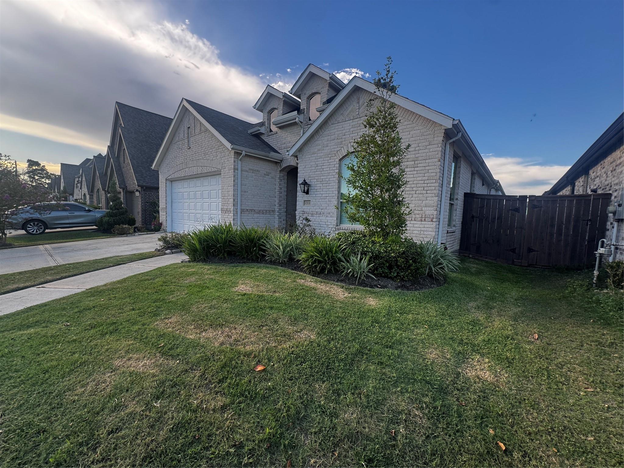 12131 Woodnote Lane